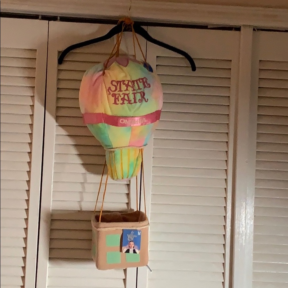 Wizard of Oz Hotair Balloon